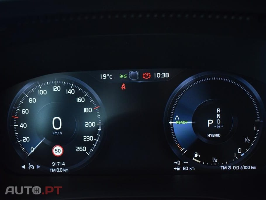 Volvo XC40 1.5 T5 PHEV R-Design Expression