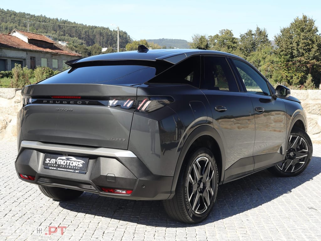 Peugeot 3008 1.2 Hybrid Allure e-DCS6
