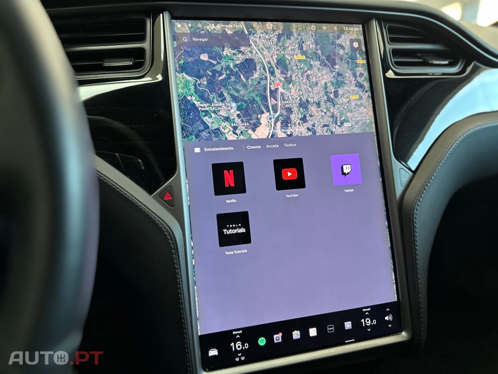 Tesla Model S Standard Range