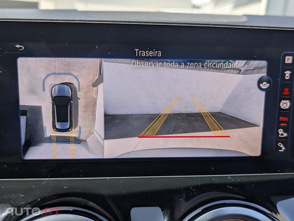 Mercedes-Benz EQA 250 Electric Art