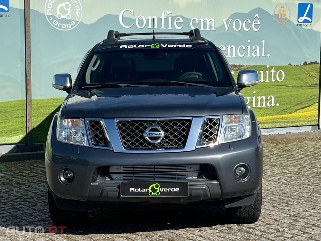 Nissan Navara 3.0 dCi V6 CD LE AT 4WD