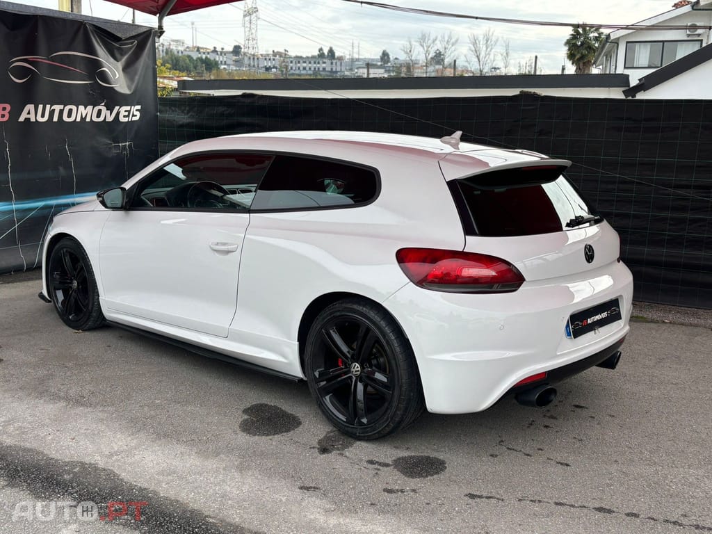 Volkswagen Scirocco 2.0 TDi R-Line