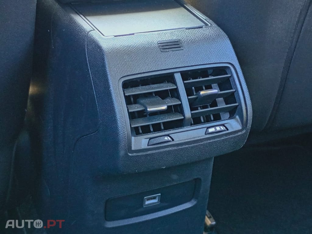 Citroen C4 1.2 PureTech Feel Pack EAT8