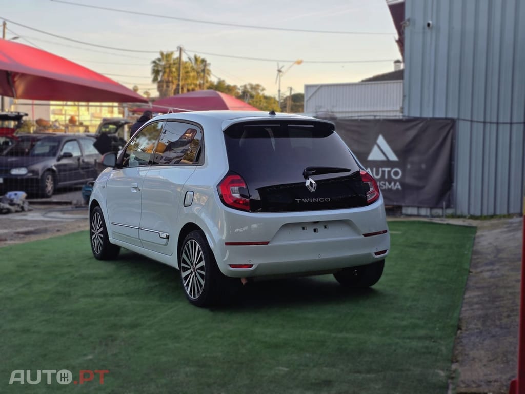 Renault Twingo 0.9 TCe Le Coq Sportif EDC