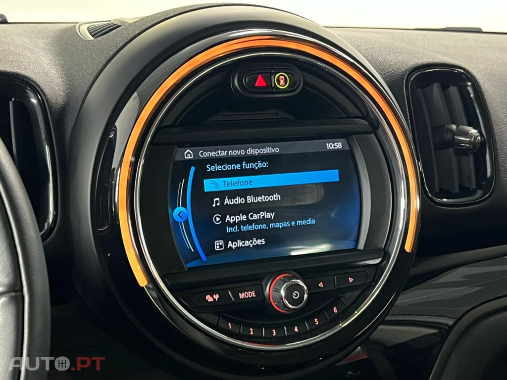 MINI Countryman Cooper S E ALL4 Auto — fotografia 19