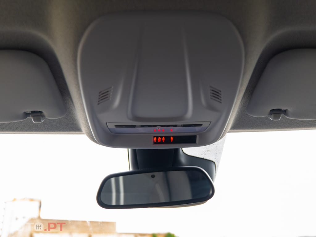 Opel Crossland 1.2 T Design & Tech