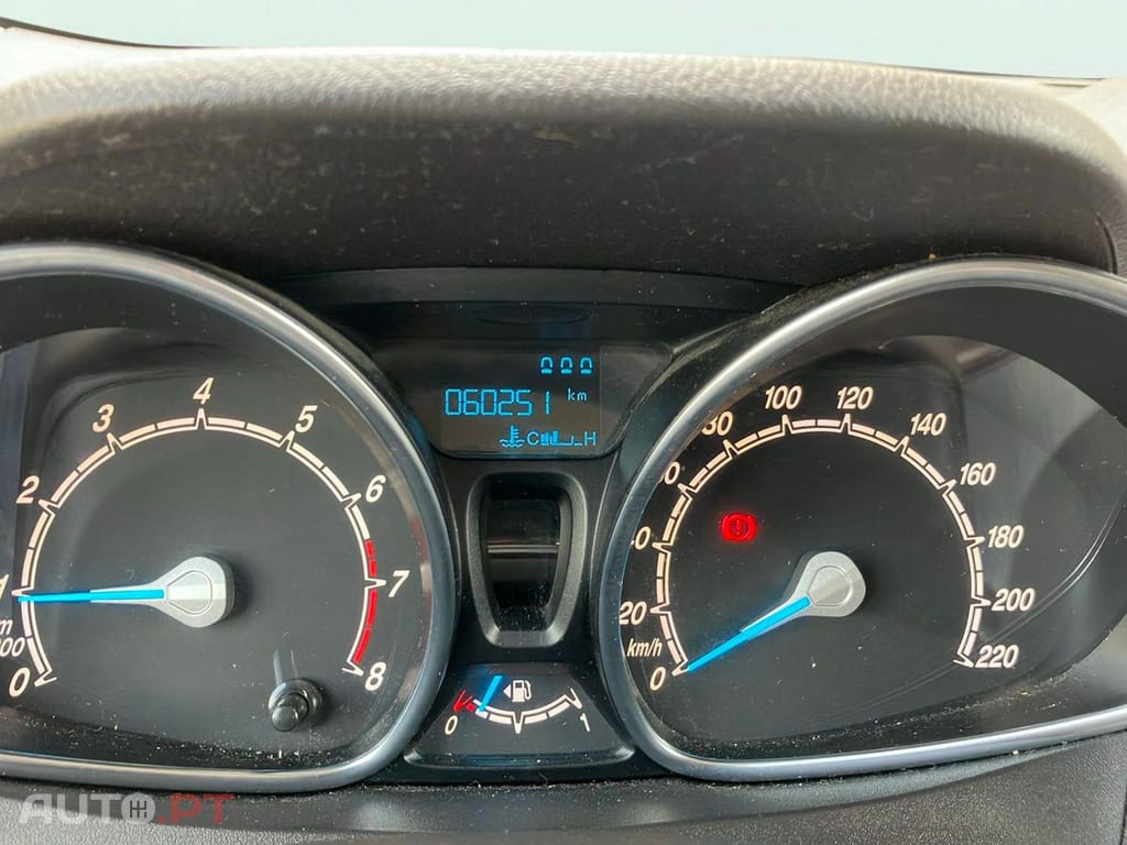 Ford Tourneo 1.0 EcoBoost Titanium