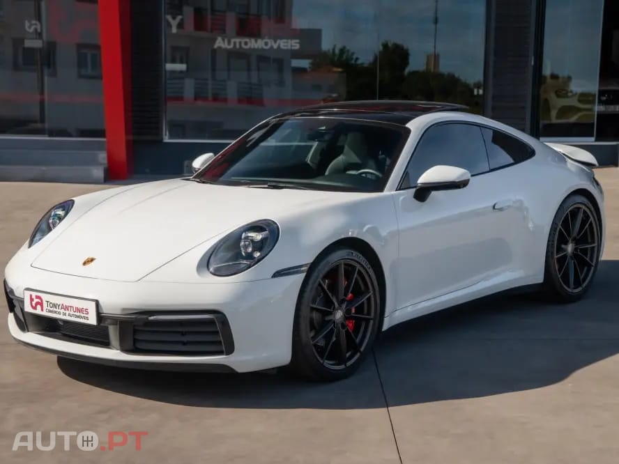 Porsche 911 Carrera PDK