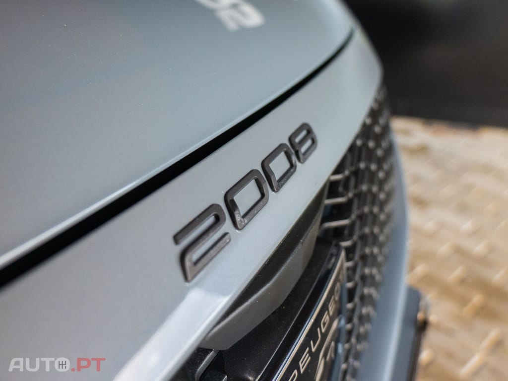 Peugeot 2008 1.2 PureTech Active Pack