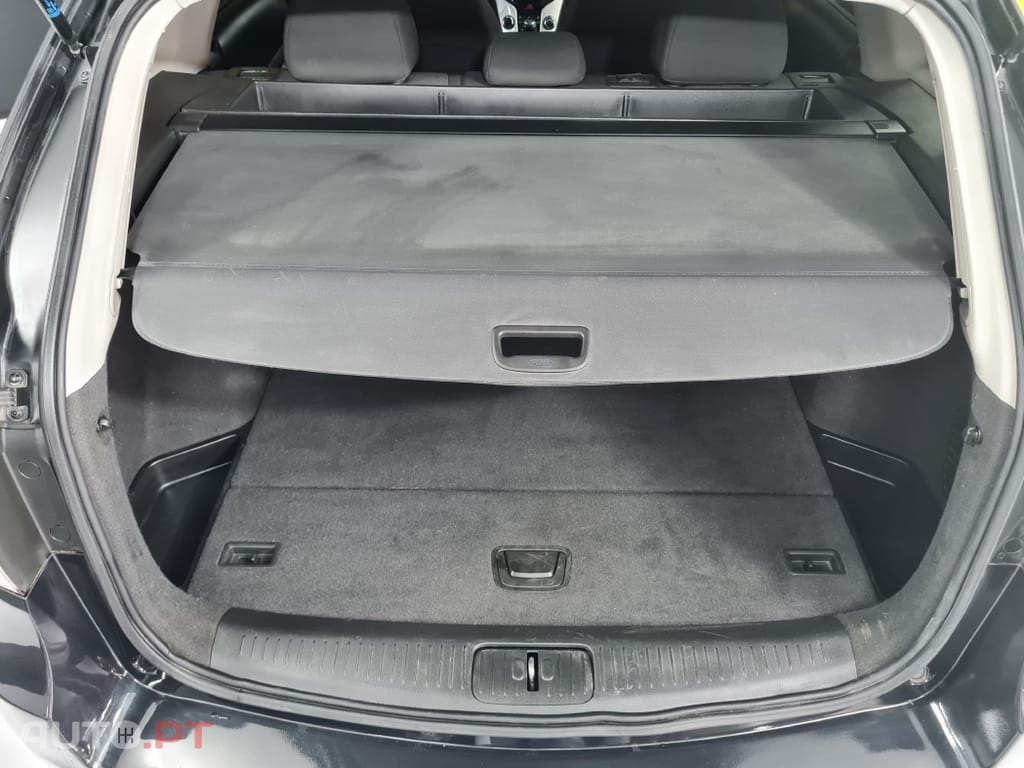 Chevrolet Cruze 1.7 LTZ
