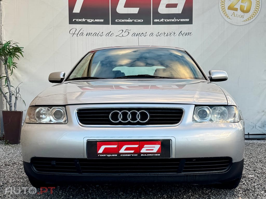 Audi A3 1.6 Attraction