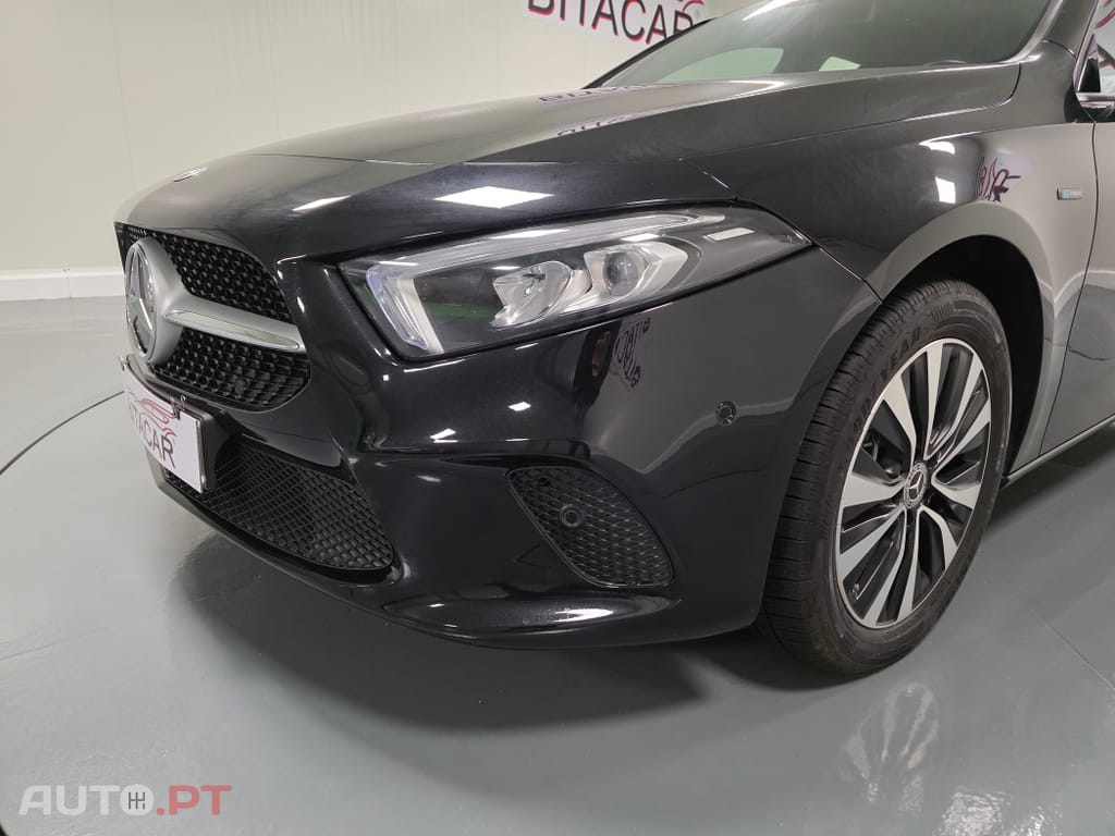 Mercedes-Benz A 250 e Style Plus