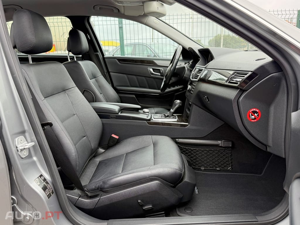 Mercedes-Benz E 220 CDI Avantgarde BE Auto.