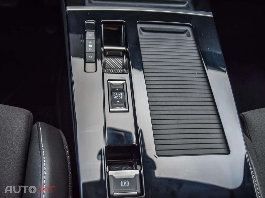 Opel Astra Sports Tourer 1.2 T Hybrid GS eDCT