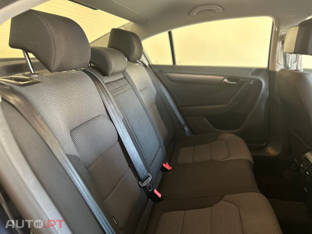 Volkswagen Passat 2.0TDi Trendline Pack