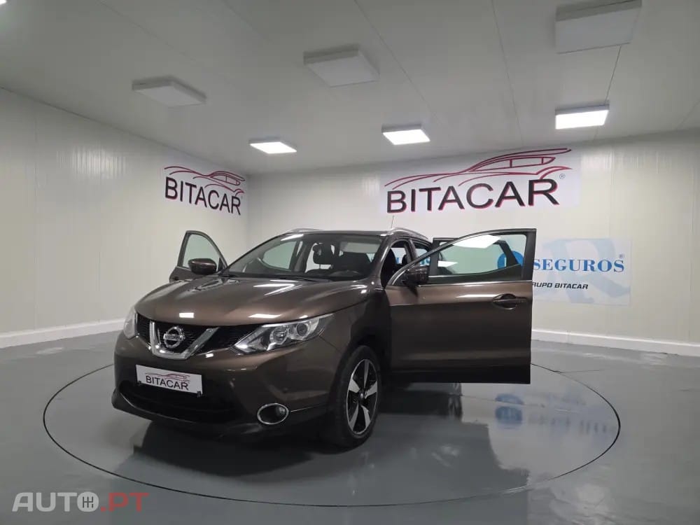 Nissan Qashqai 1.5 dCi N-Connecta Led