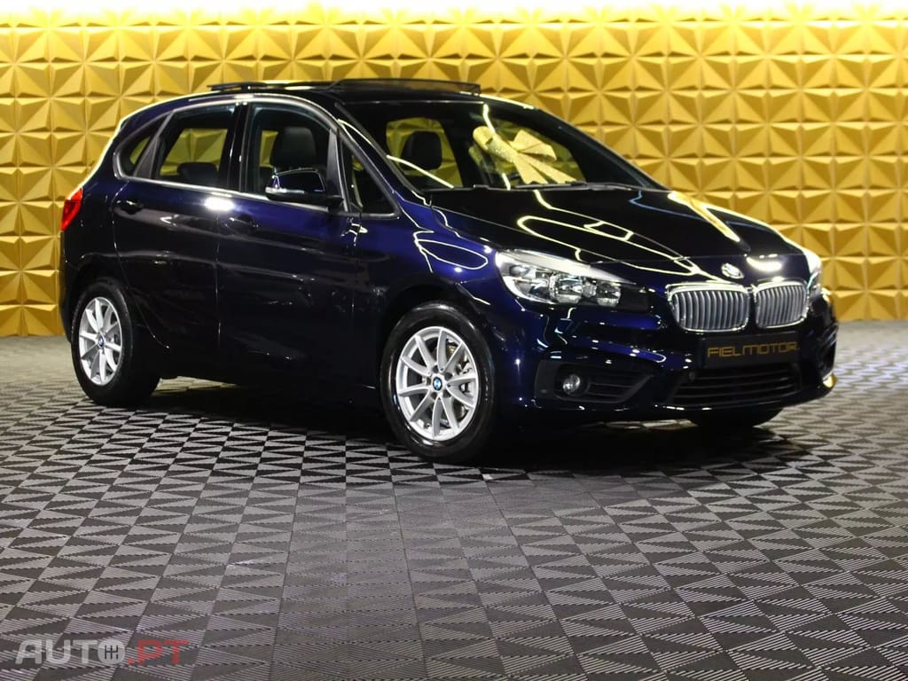 BMW 218 d Line Sport Auto