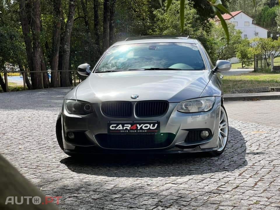 BMW 320 d Coupe Edição M Auto