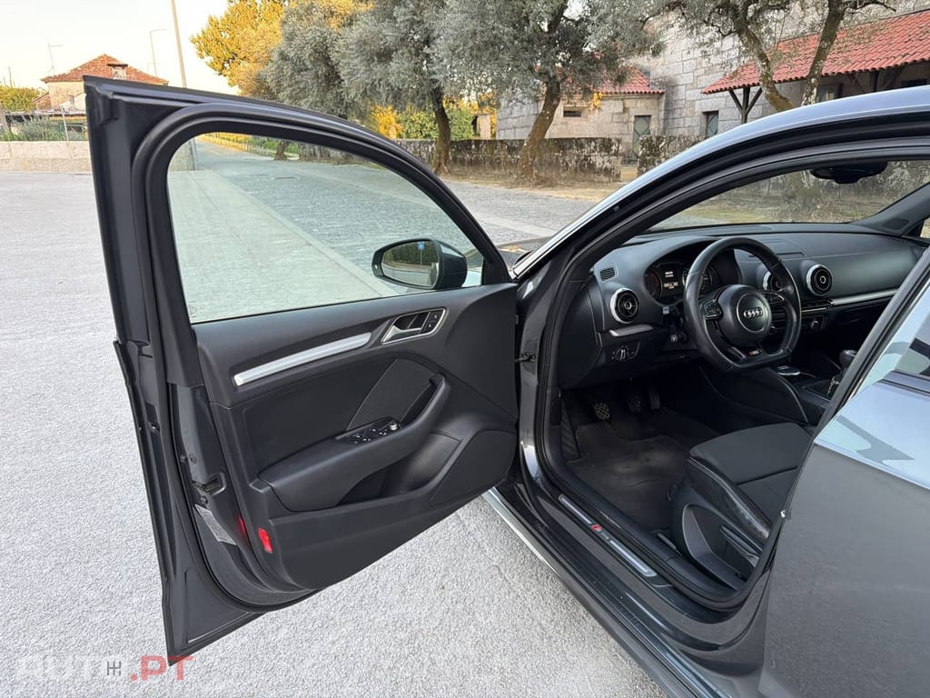 Audi A3 Sportback 2.0 TDi S-line