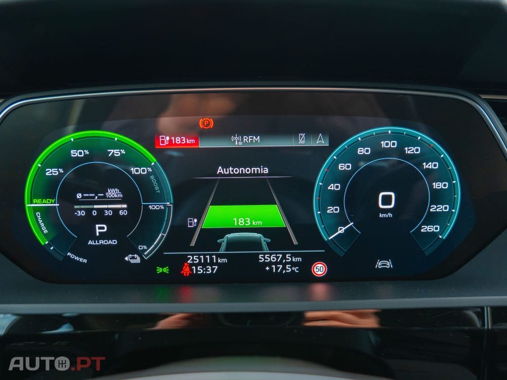 Audi Q8 E-Tron 55 quattro Advanced