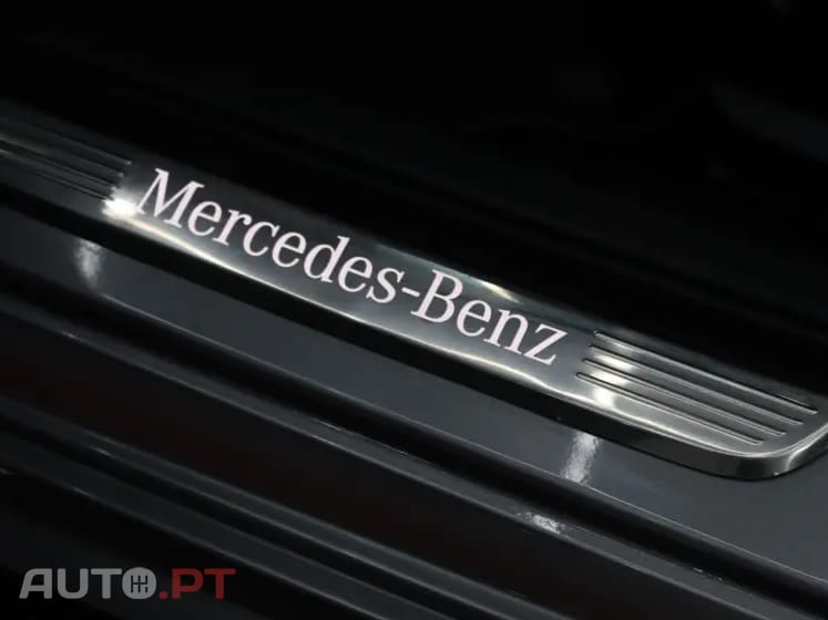 Mercedes-Benz C 300 BlueTEC Hybrid AMG Line