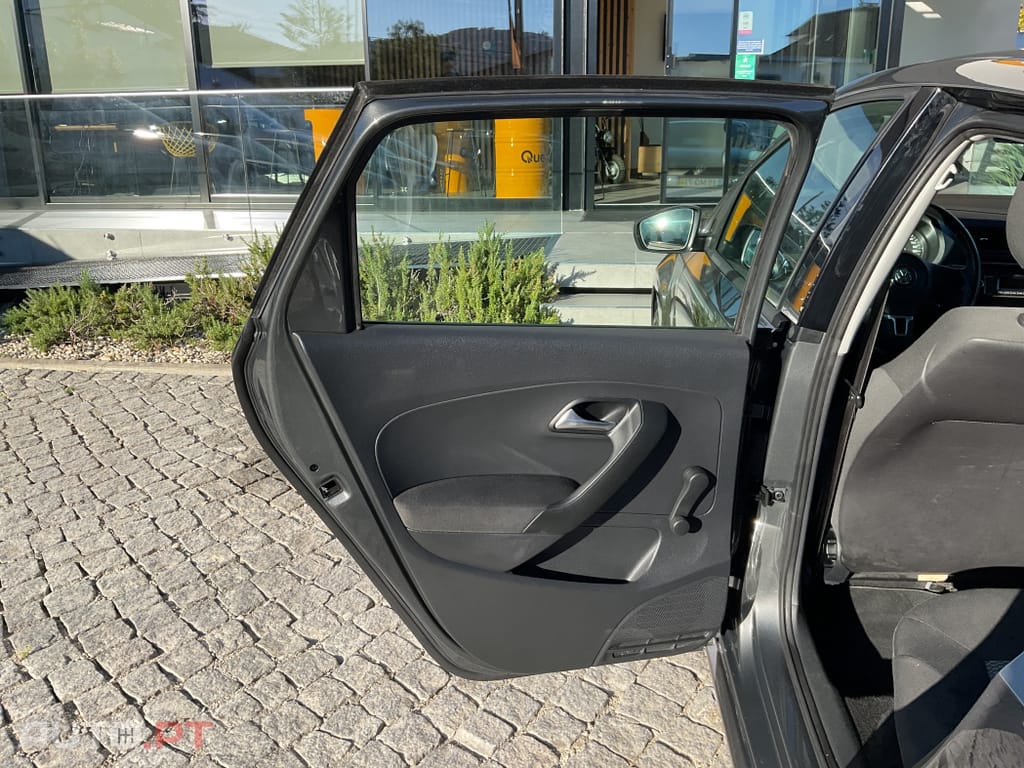 Volkswagen Polo 1.6 TDI Confortline BlueMotion