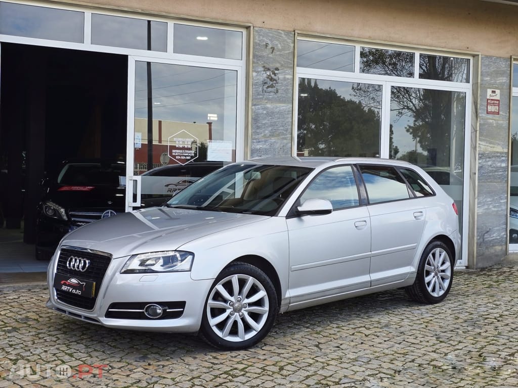 Audi A3 Sportback 1.6 TDI Attraction S-Tronic