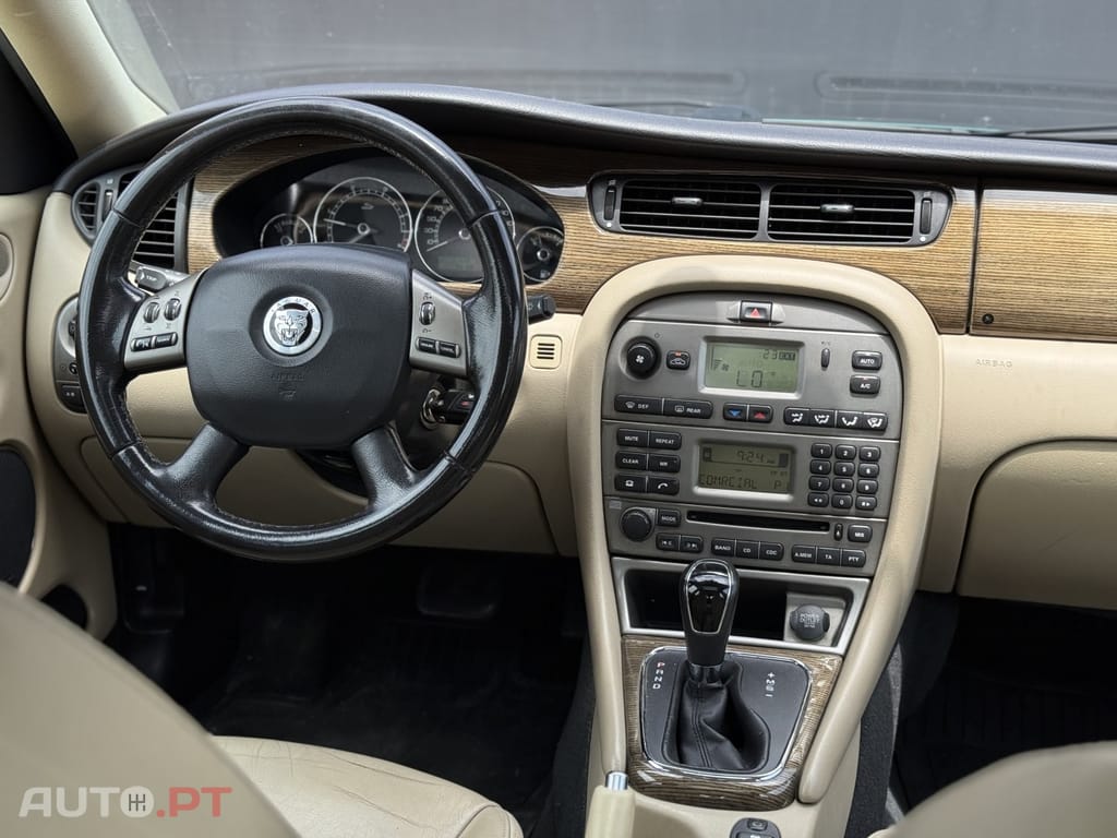 Jaguar X-Type SW 2.2 D Classic Aut.
