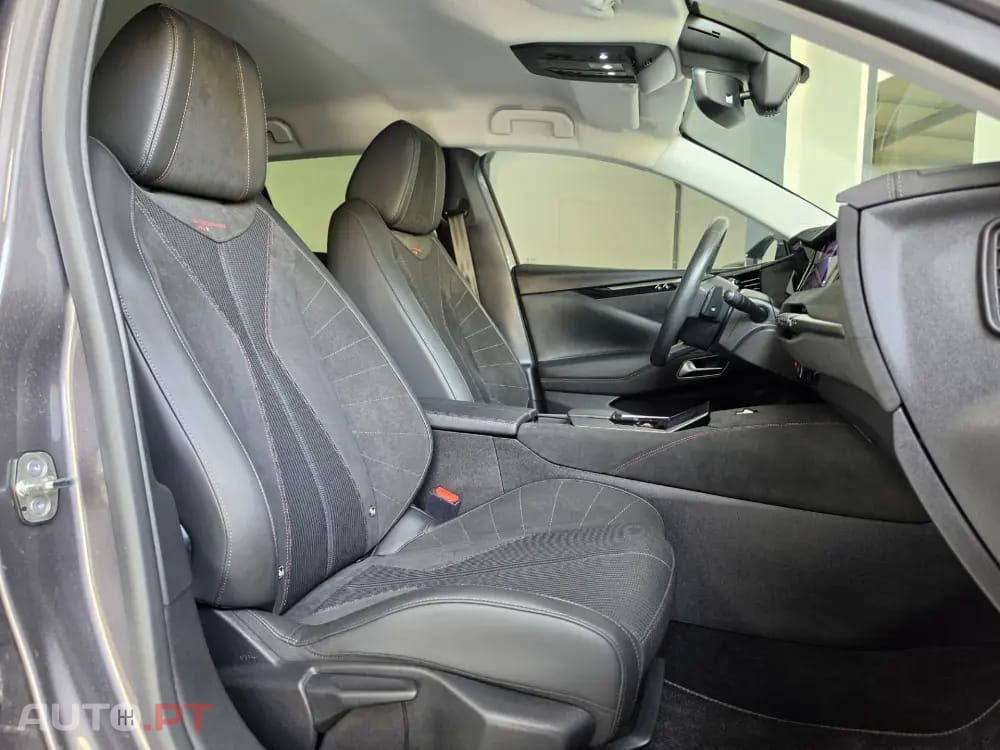 DS 4 E-TENSE 225 PERFORMANCE LINE+ — fotografia 31