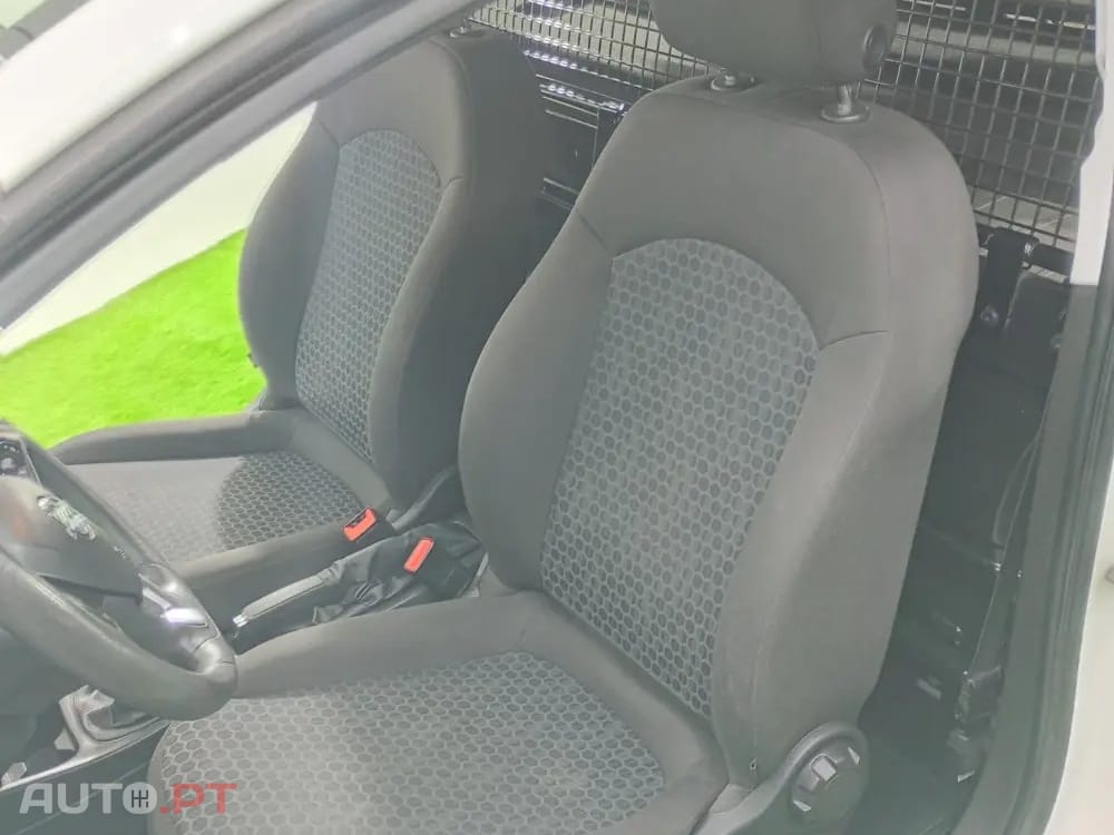 Opel Corsa Super estimada