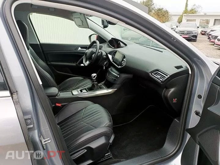 Peugeot 308 1.2 PureTech GT Pack