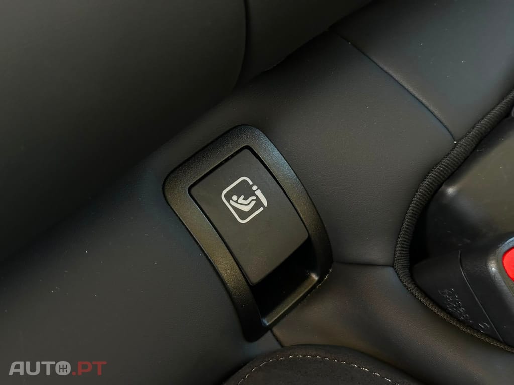 Mercedes-Benz C 220 d 9G-TRONIC AMG Line Advanced
