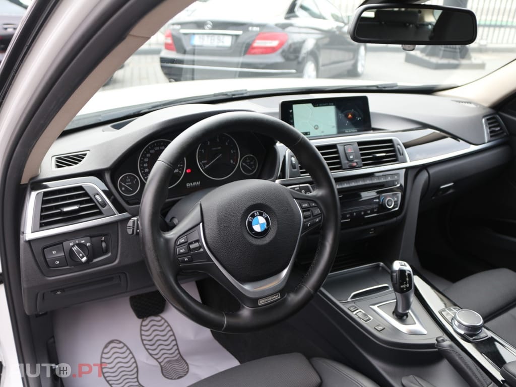 BMW 320 d Touring Line Sport Auto