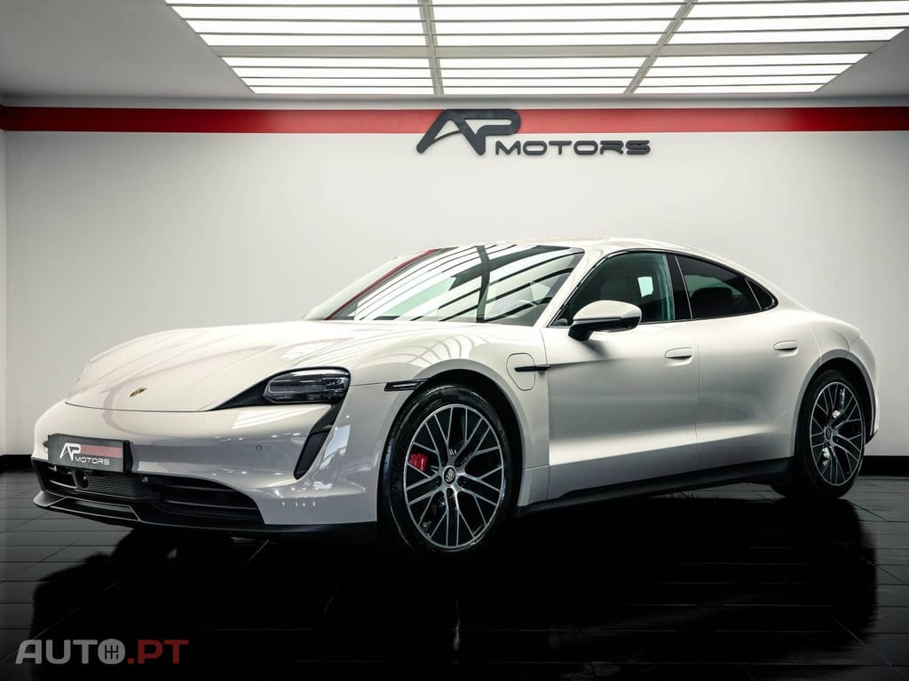Porsche Taycan 4S bateria Performance Plus