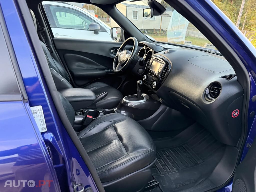 Nissan Juke 1.6 N-Connecta P.E.1 Black T.TP.Xtronic