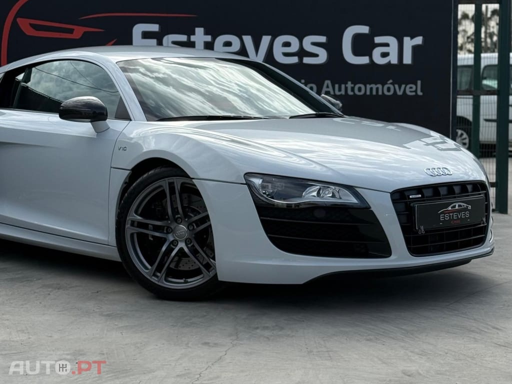 Audi R8 5.2 FSI quattro S tronic