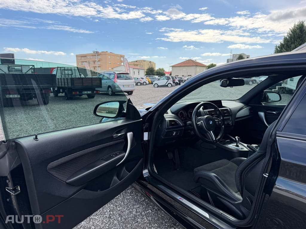 BMW M4 Auto