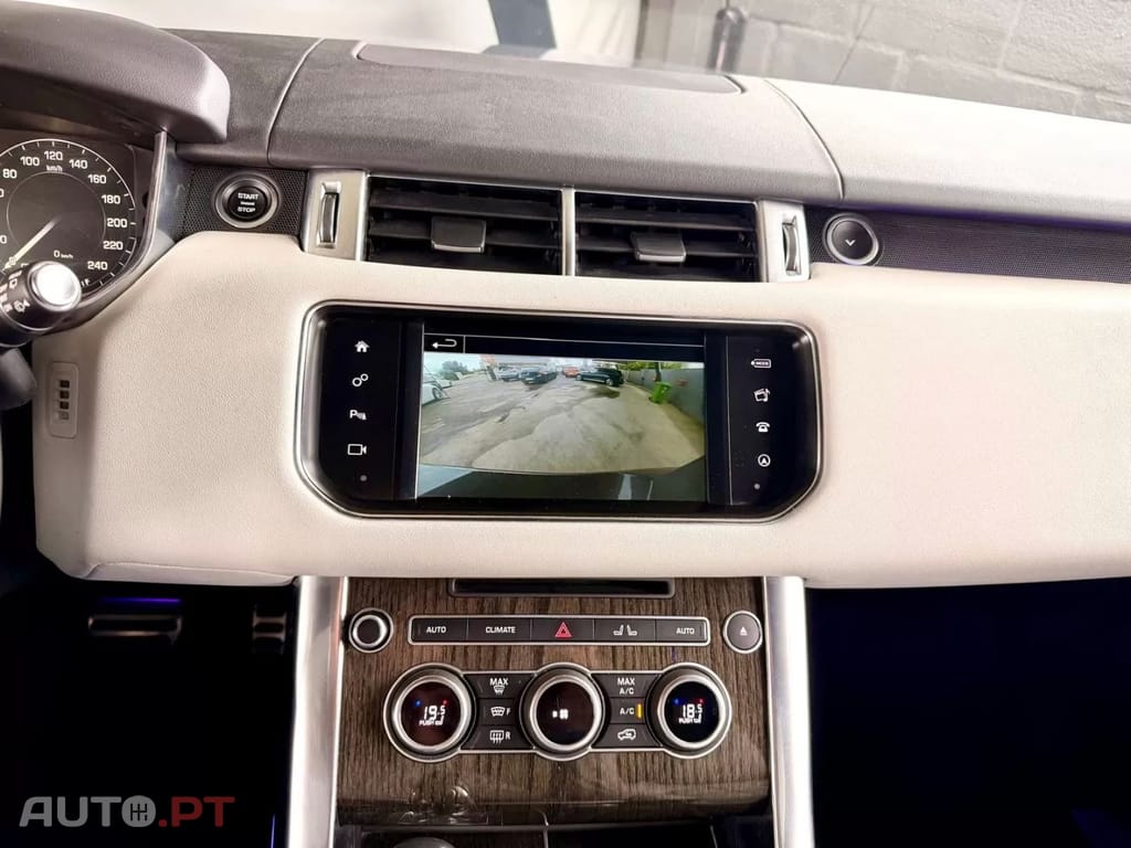 Land Rover Range Rover Sport 3.0 SD V6 HSE Dynamic SVR