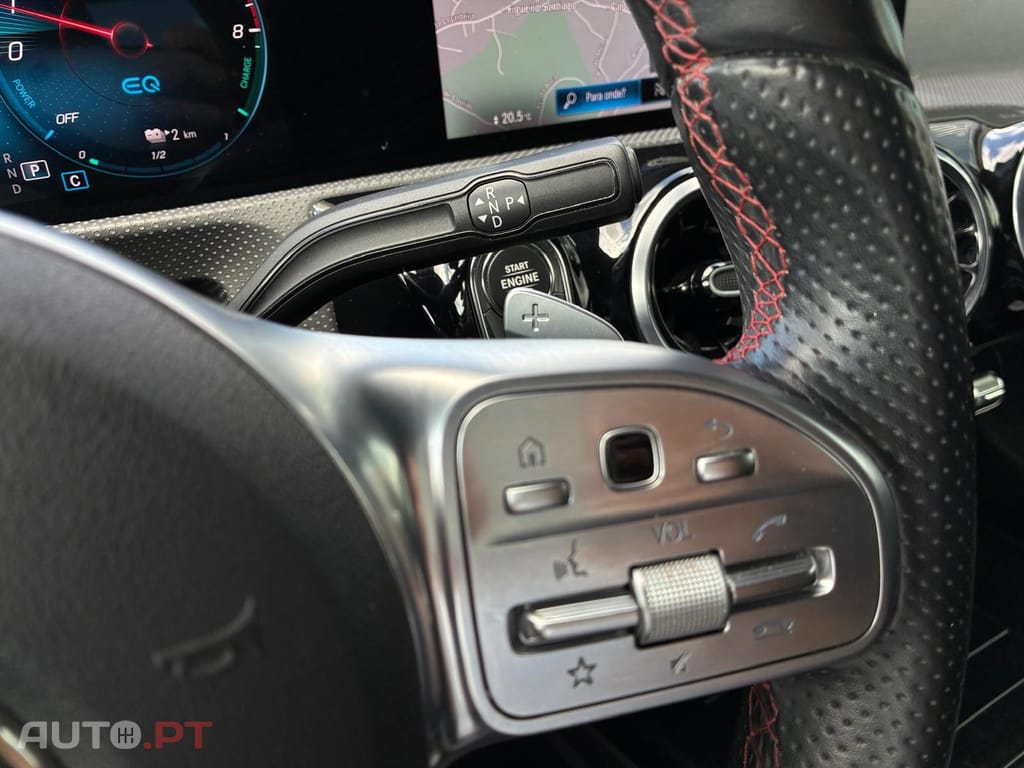 Mercedes-Benz A 250 e AMG Line