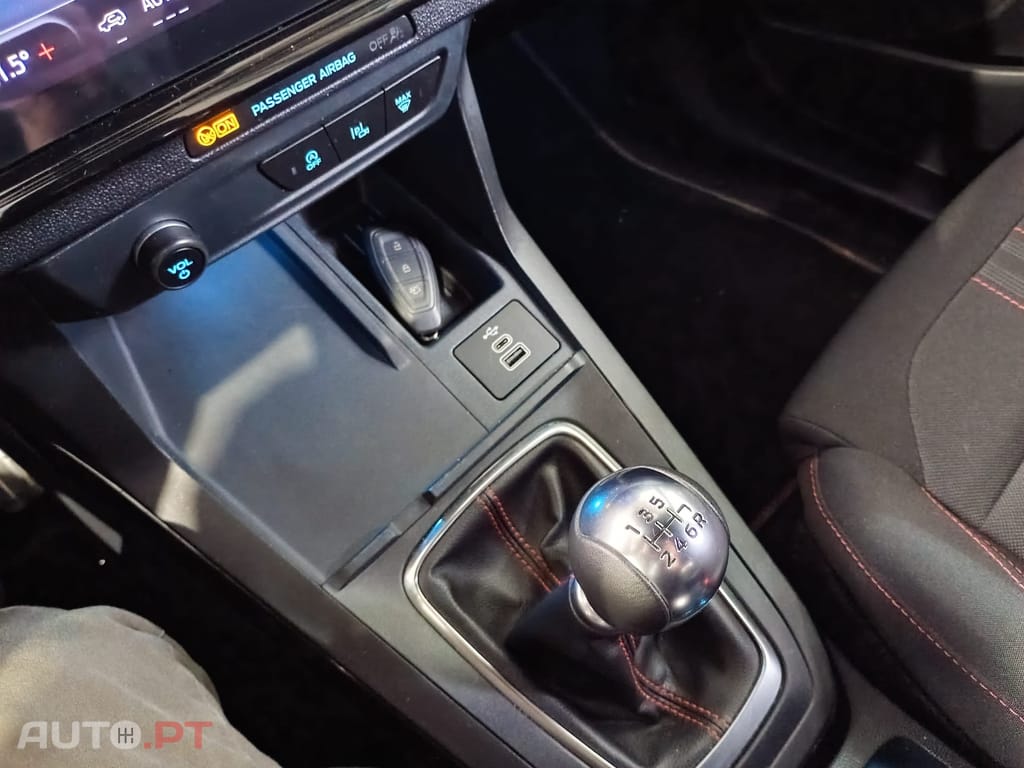 Ford Puma 1.0 EcoBoost mHEV ST-Line