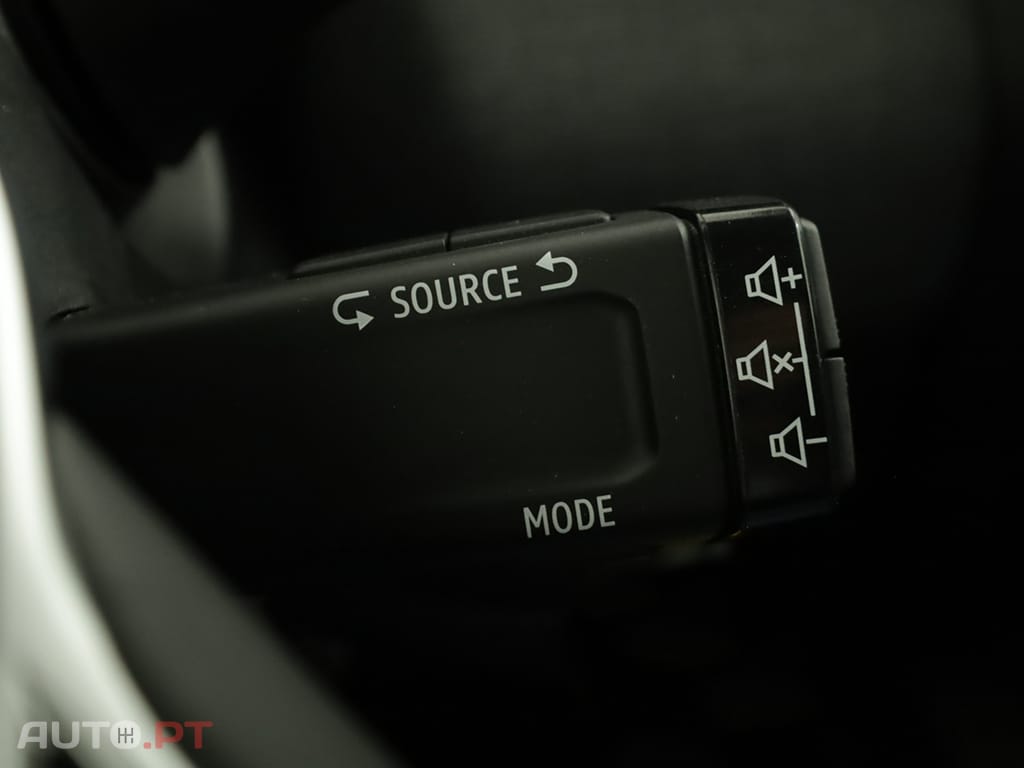 Renault Clio Clio 1.0 TCe Evolution Bi-Fuel — fotografia 18
