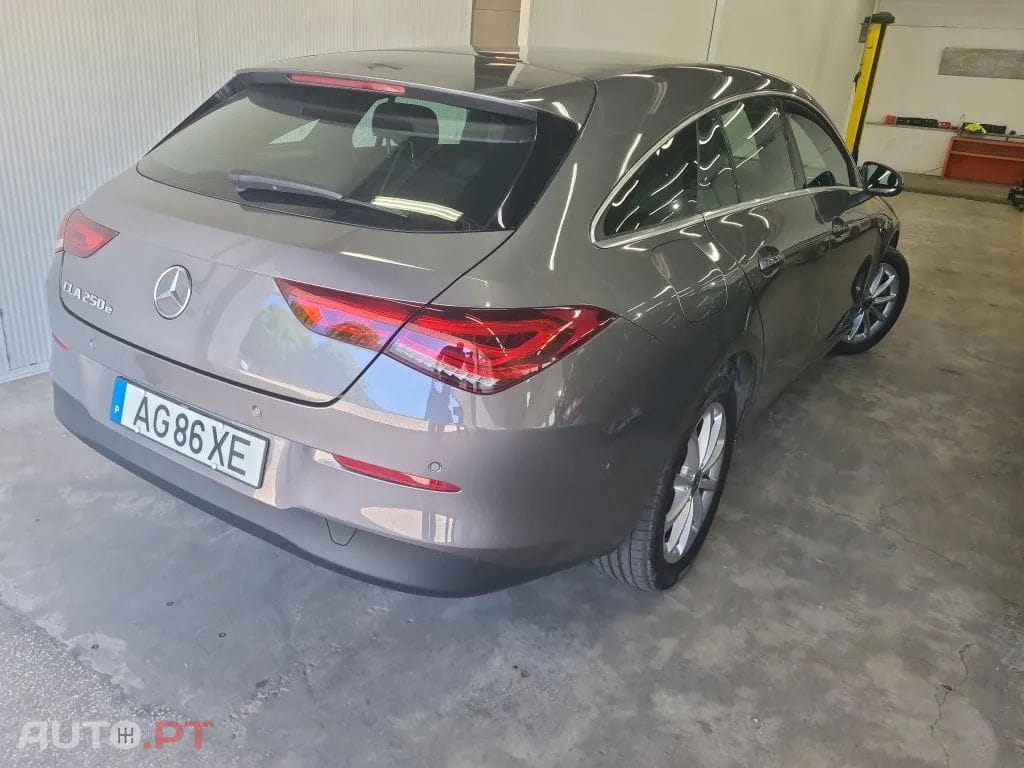 Mercedes-Benz CLA 250 e Shooting Brake Style Plus