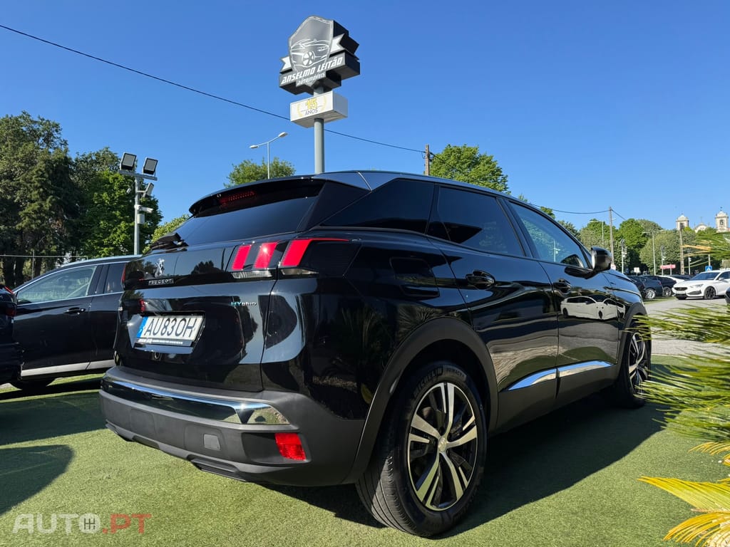 Peugeot 3008 1.6 Hybrid Allure e-EAT8