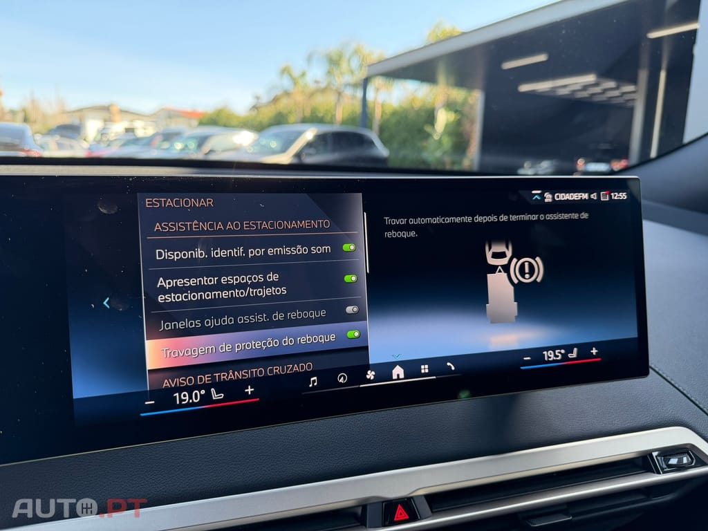 BMW iX xDrive 40 Pack Desportivo