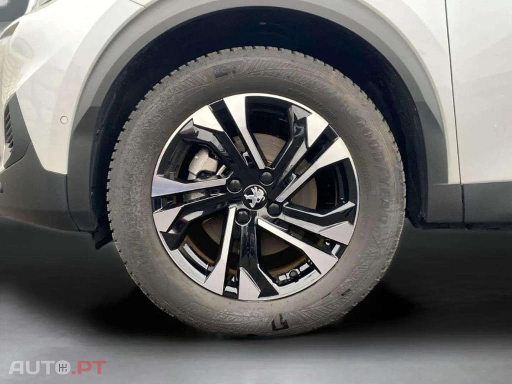 Peugeot E-2008 GT I.V.A DEDUTÍVEL 