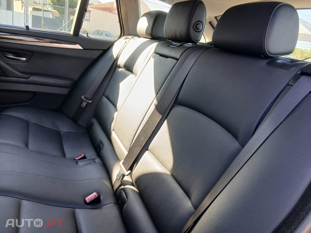 BMW 520 BMW 5 TOURING 520D