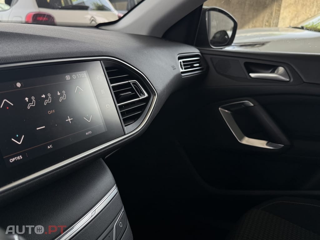 Peugeot 308 SW 1.2 PureTech Allure