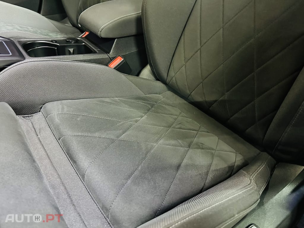 Volkswagen Golf 1.4 TSI e-Hybrid DSG