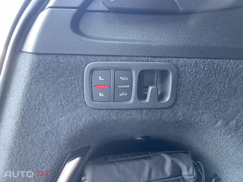 Audi Q7 55 TFSIe quattro S-LINE 