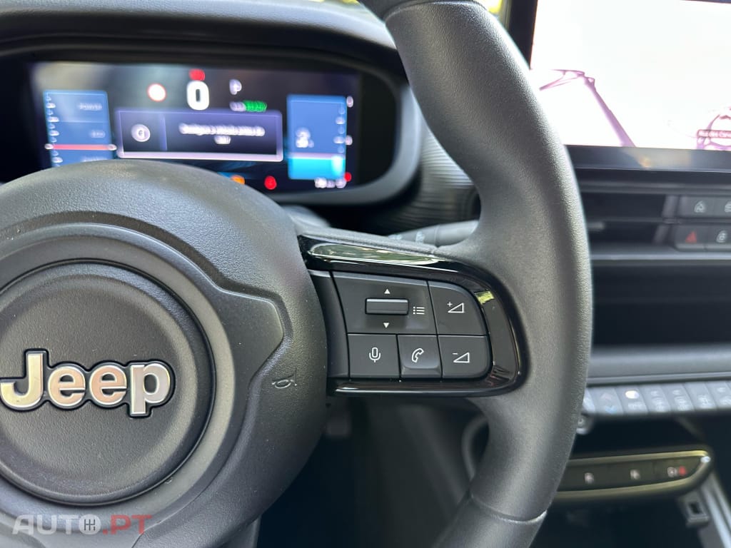 Jeep Avenger Longitude 54kWh